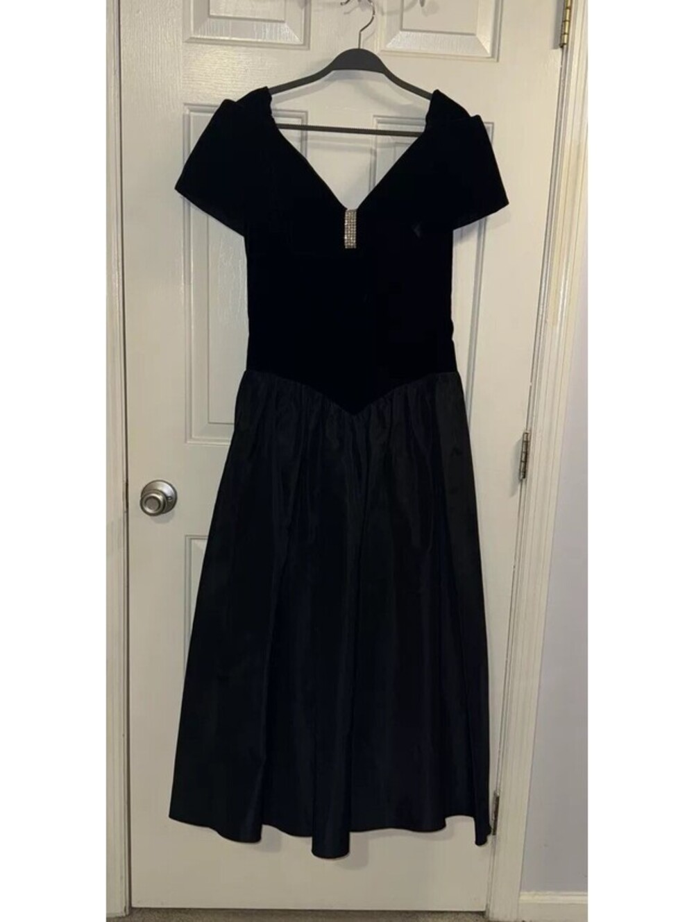 Vintage 80s Black Velvet Taffeta Rhinestone Prom Dress Whimsigoth cocktail